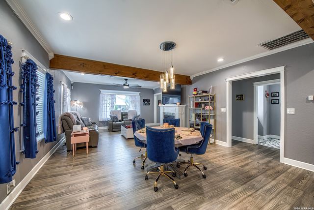 1002 French Place, San Antonio, TX 78212