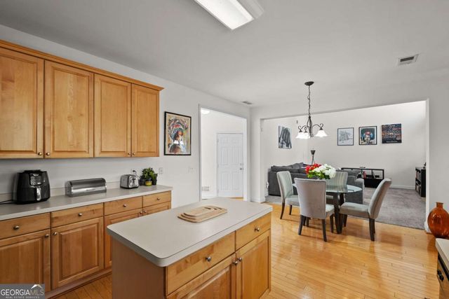 6464 Edgewater Cove, Fairburn, GA 30213