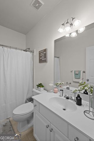 6464 Edgewater Cove, Fairburn, GA 30213