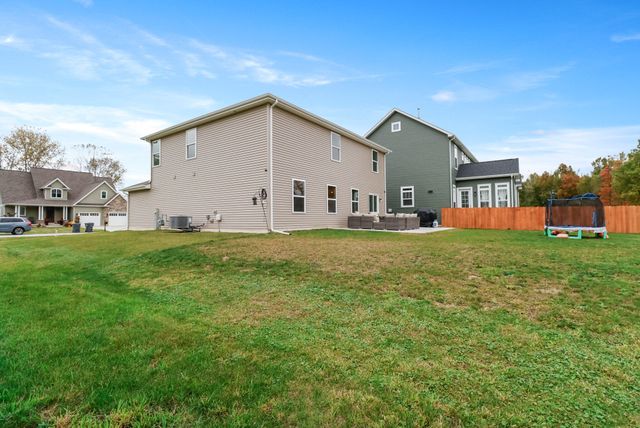 1008 Preserve Lane, Chesterton, IN 46304