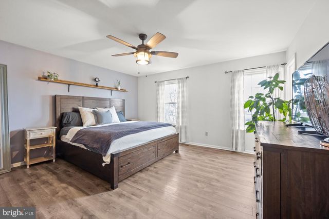 335 NICHOLAS CT, Wilmington, DE 19808