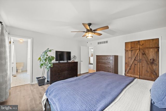 335 NICHOLAS CT, Wilmington, DE 19808