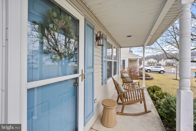 335 NICHOLAS CT, Wilmington, DE 19808