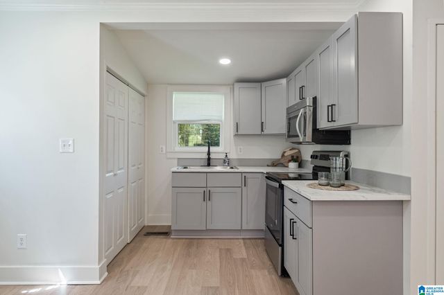 1130 16TH STREET SW, Birmingham, AL 35211