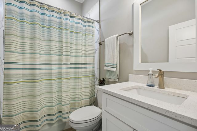 204 Fiddlers Cove Drive, Kingsland, GA 31548