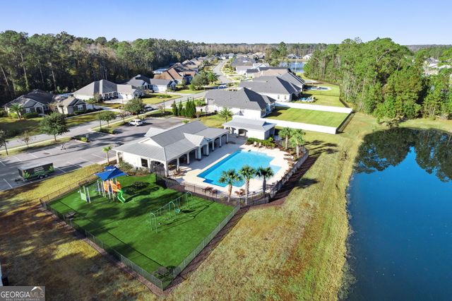 204 Fiddlers Cove Drive, Kingsland, GA 31548