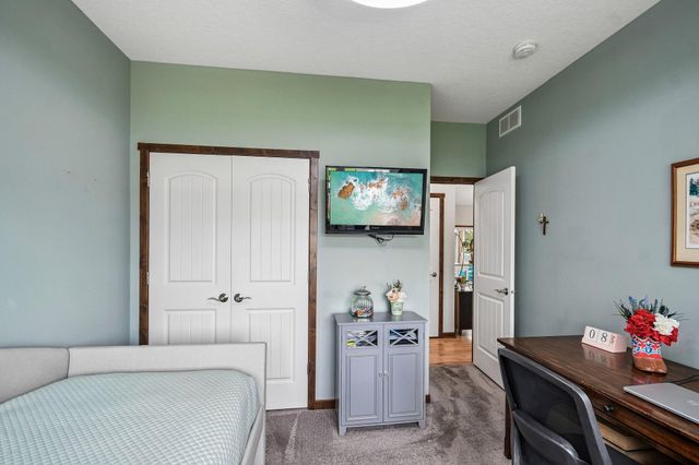 31473 Marvin Avenue, Lindstrom, MN 55045