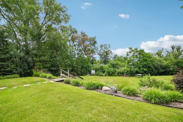 31473 Marvin Avenue, Lindstrom, MN 55045
