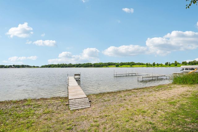 31473 Marvin Avenue, Lindstrom, MN 55045
