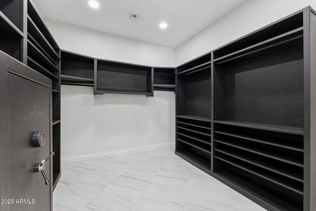 4547 S Banning Drive, Gilbert, AZ 85297