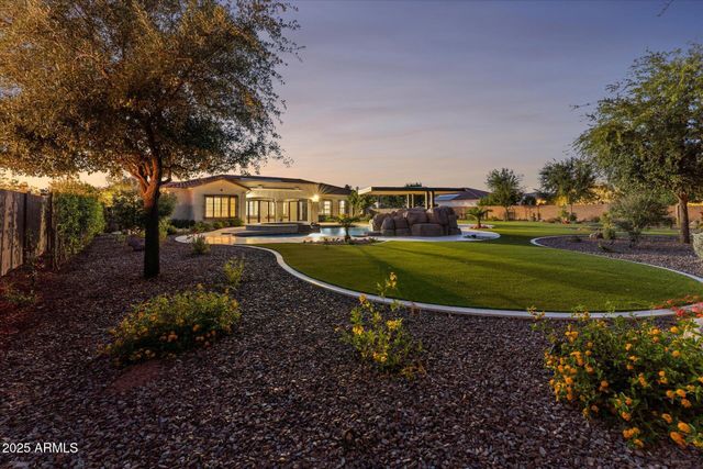 4547 S Banning Drive, Gilbert, AZ 85297