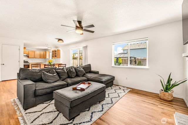 4304 Maricite Street SE, Lacey, WA 98503