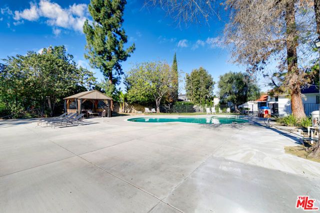 18912 Pasadero Drive, Tarzana (los Angeles), CA 91356