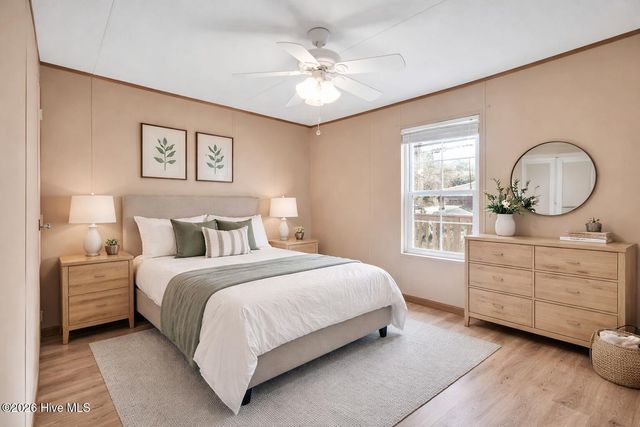 4516 Oak Crest Drive SE, Boiling Spring Lakes, NC 28461