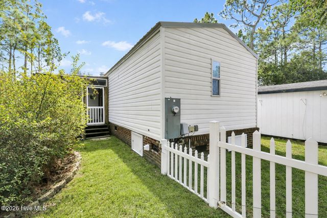 4516 Oak Crest Drive SE, Boiling Spring Lakes, NC 28461