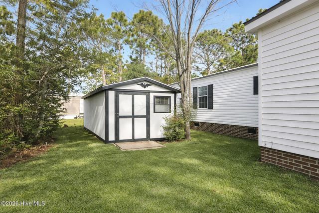 4516 Oak Crest Drive SE, Boiling Spring Lakes, NC 28461