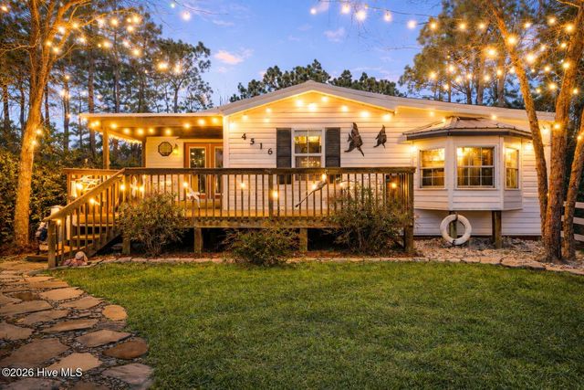 4516 Oak Crest Drive SE, Boiling Spring Lakes, NC 28461