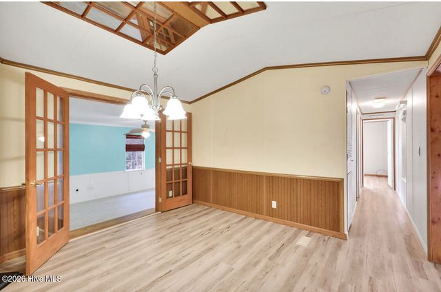 4516 Oak Crest Drive SE, Boiling Spring Lakes, NC 28461