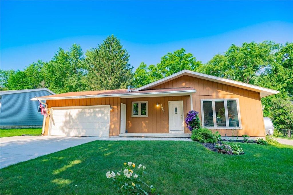 2602 Sara Road, Madison, WI 53711