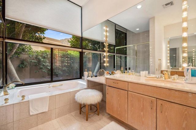 49025 Calle Flora, La Quinta, CA 92253