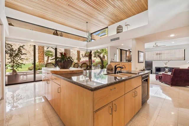 49025 Calle Flora, La Quinta, CA 92253