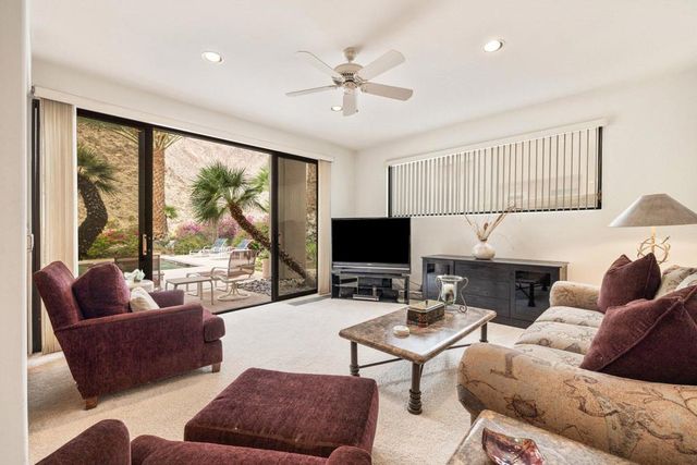 49025 Calle Flora, La Quinta, CA 92253