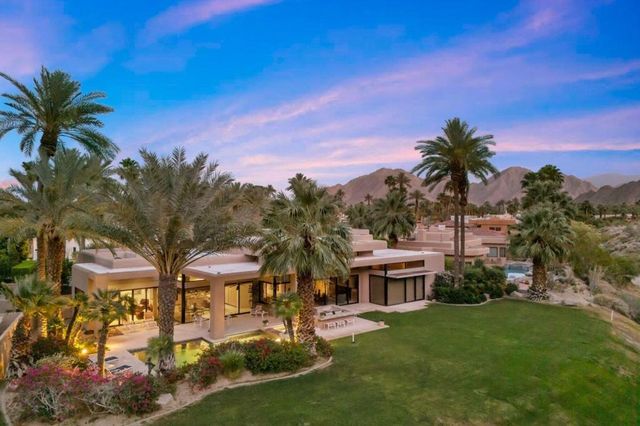 49025 Calle Flora, La Quinta, CA 92253