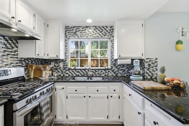 40149 La Cota Drive 219, Palmdale, CA 93550