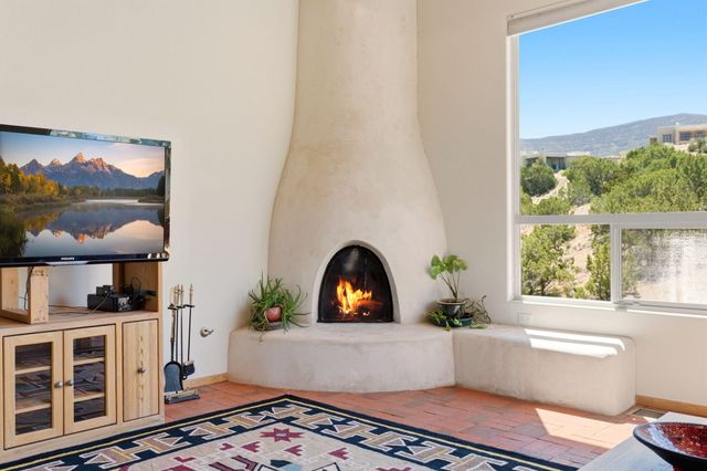 21 Vista De Oro, Placitas, NM 87043