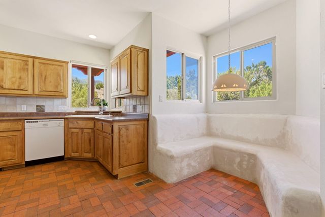 21 Vista De Oro, Placitas, NM 87043