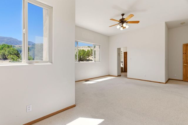 21 Vista De Oro, Placitas, NM 87043