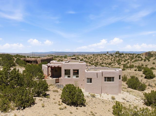 21 Vista De Oro, Placitas, NM 87043