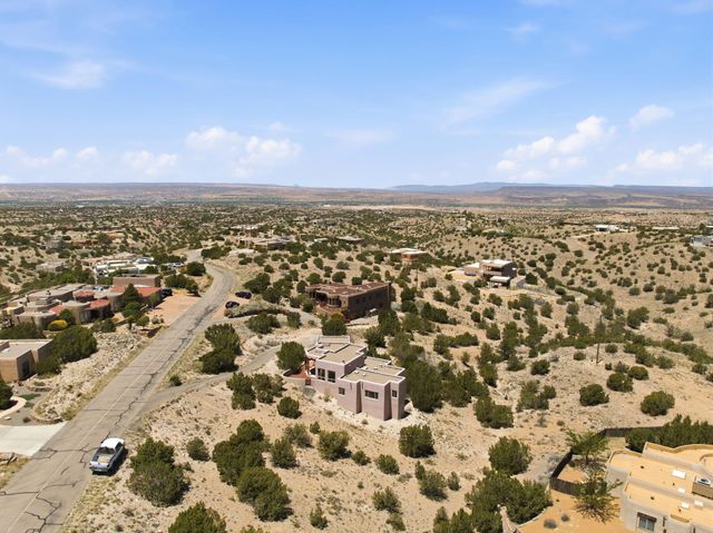 21 Vista De Oro, Placitas, NM 87043