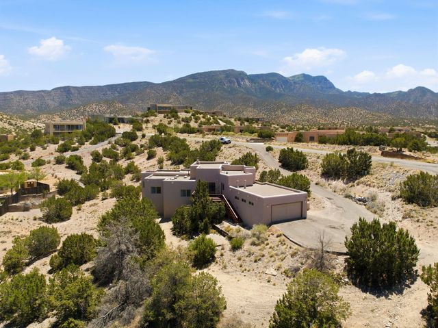 21 Vista De Oro, Placitas, NM 87043