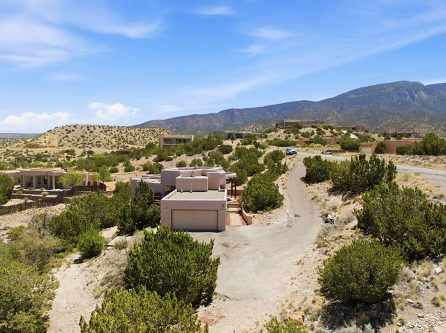 21 Vista De Oro, Placitas, NM 87043