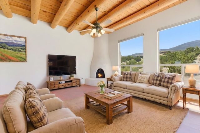 21 Vista De Oro, Placitas, NM 87043