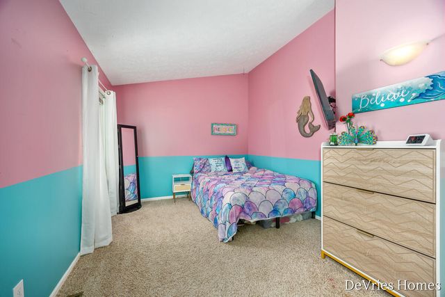 1711 Oakvale Drive, Wyoming, MI 49519