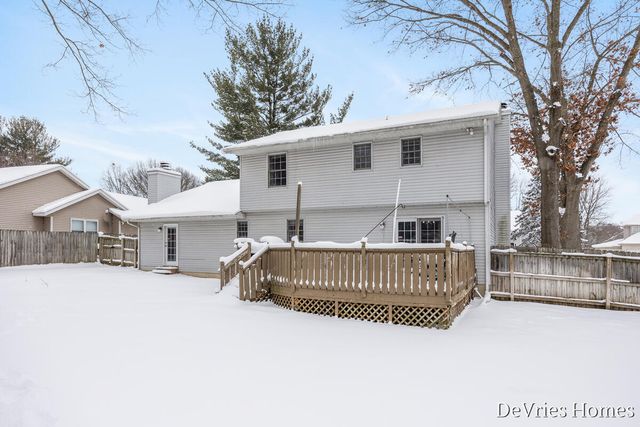 1711 Oakvale Drive, Wyoming, MI 49519