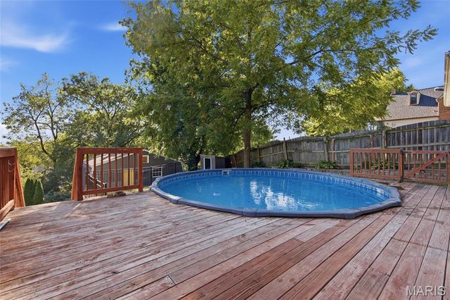 1216 N 5th Street, St Charles, MO 63301