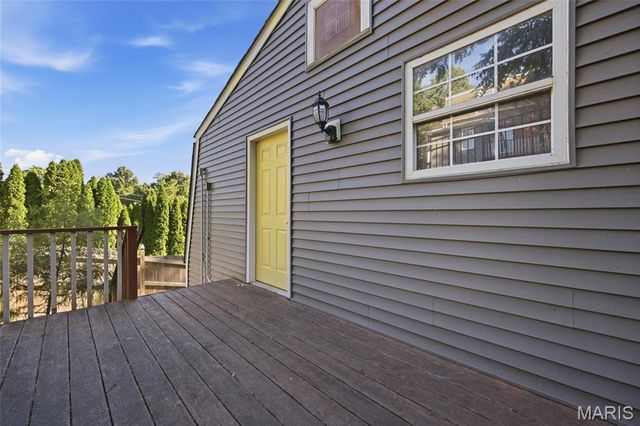 1216 N 5th Street, St Charles, MO 63301