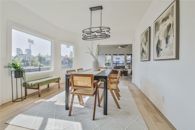 1301 W 46th, Los Angeles, CA 90037
