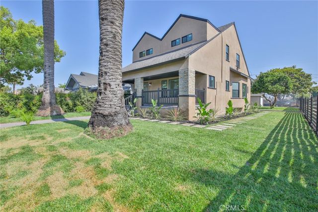 1301 W 46th, Los Angeles, CA 90037