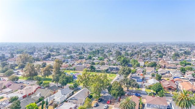 1301 W 46th, Los Angeles, CA 90037