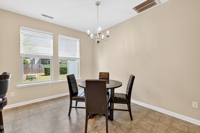 40 Reunion Court, Garner, NC 27529