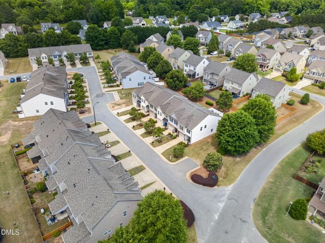 40 Reunion Court, Garner, NC 27529