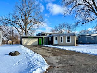 1751 Gary Avenue, Aurora, IL 60505