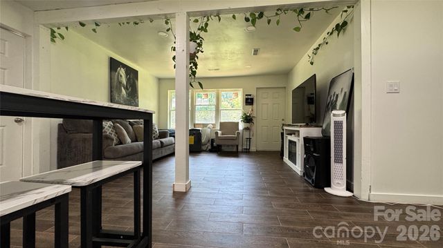 143 Mountain View Street, Forest City, NC 28043