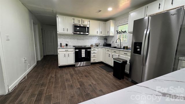 143 Mountain View Street, Forest City, NC 28043