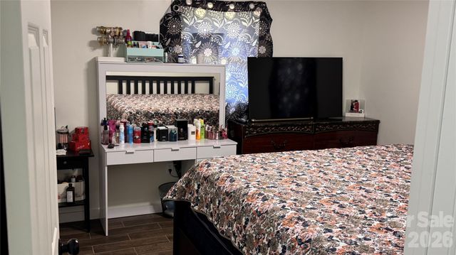 143 Mountain View Street, Forest City, NC 28043