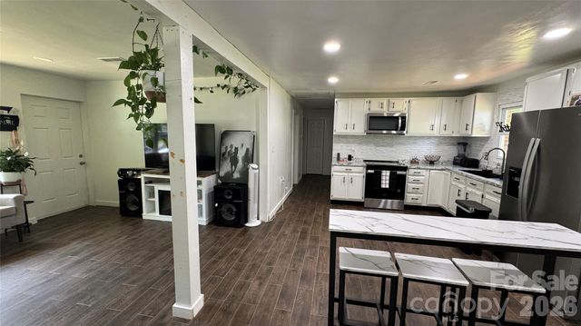 143 Mountain View Street, Forest City, NC 28043